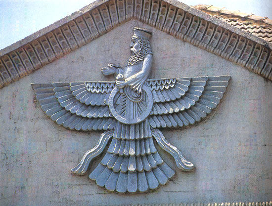 Símbolo solar farohar. Templo del fuego, Anjuman, Bombay.